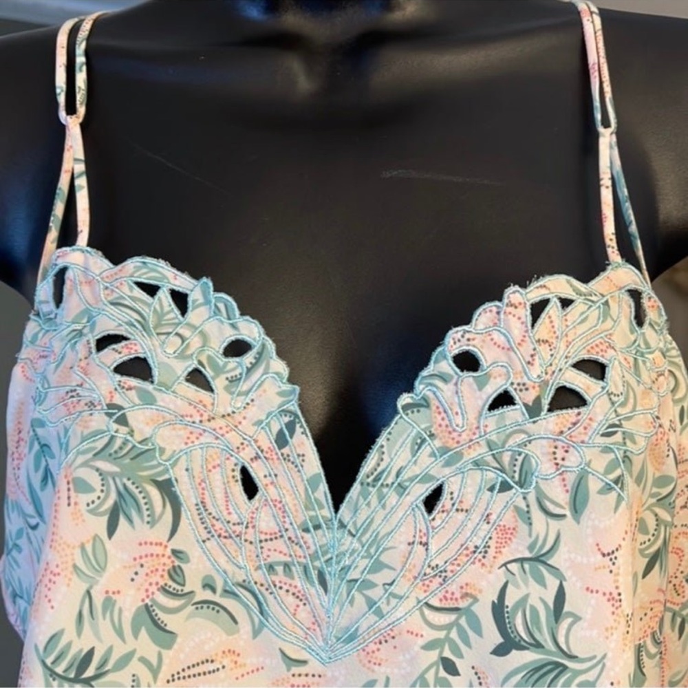 Floral Cami - Picture 3 of 6